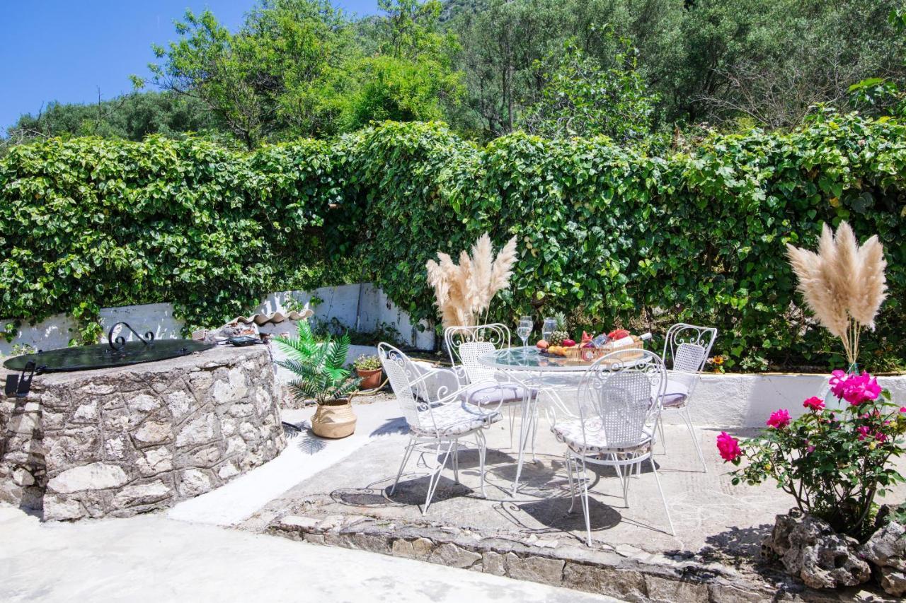 Grande Terra Villas With Swimming Pool Spartylas Buitenkant foto