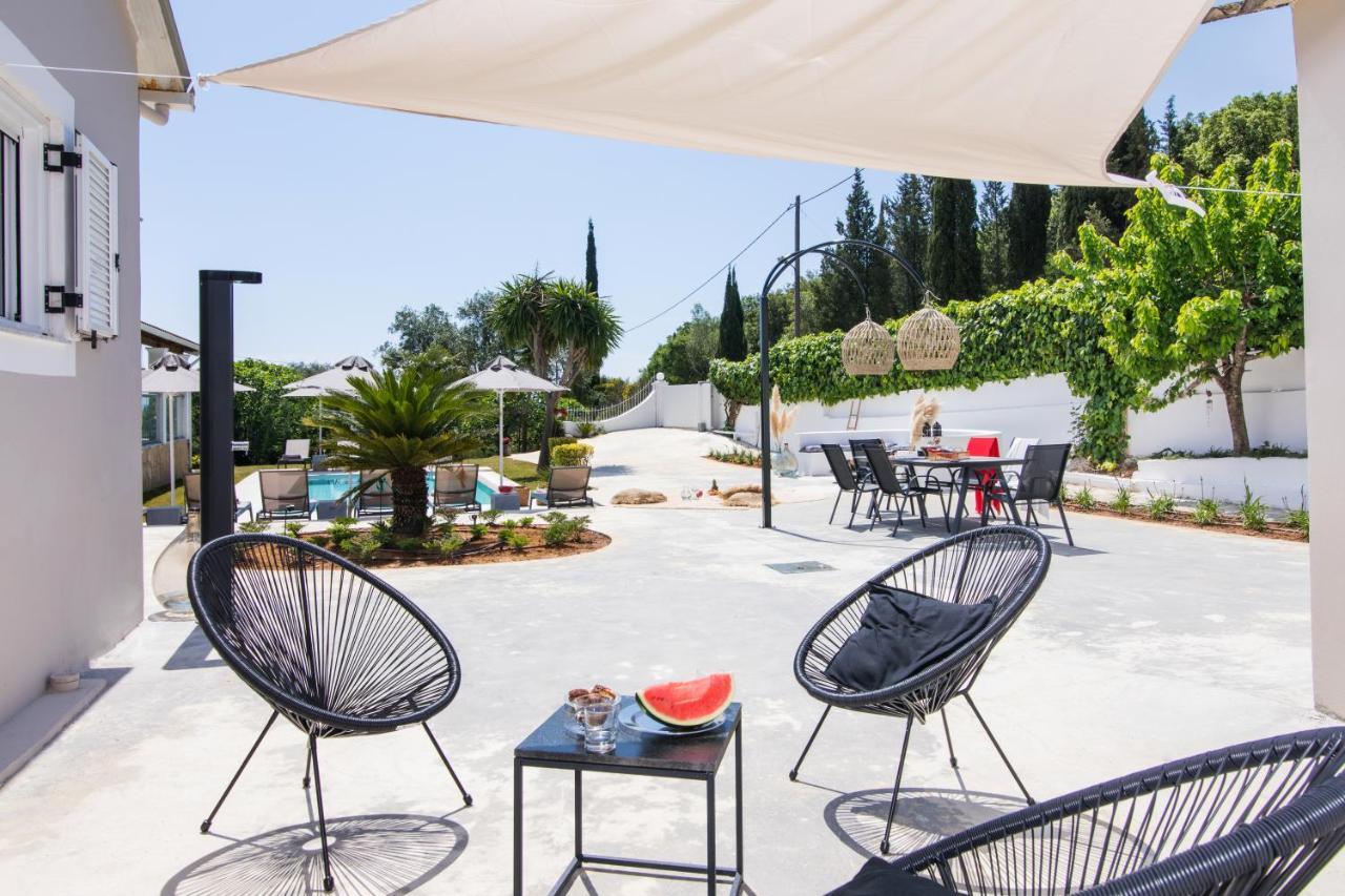 Grande Terra Villas With Swimming Pool Spartylas Buitenkant foto