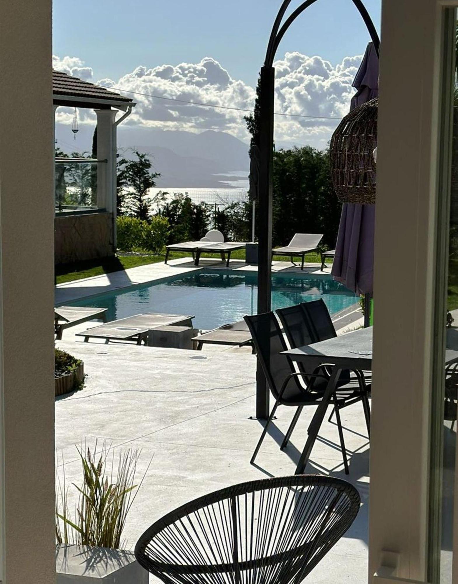 Grande Terra Villas With Swimming Pool Spartylas Buitenkant foto